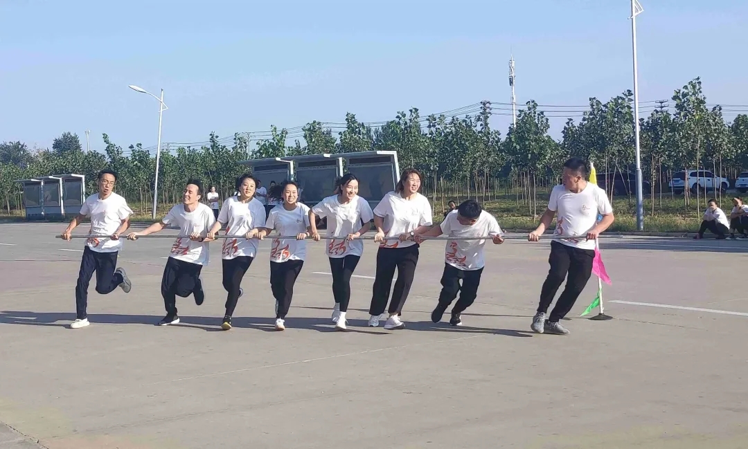 心心相融，@未来——记伟德国际第四届趣味运动会